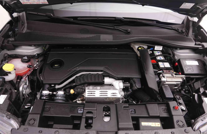 JEEP_JEEP_AVENGER_2550217_23.jpg JEEP_JEEP_AVENGER_2550217_23.jpg