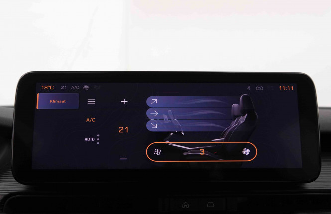 JEEP_JEEP_AVENGER_2550421_11.jpg JEEP_JEEP_AVENGER_2550421_11.jpg