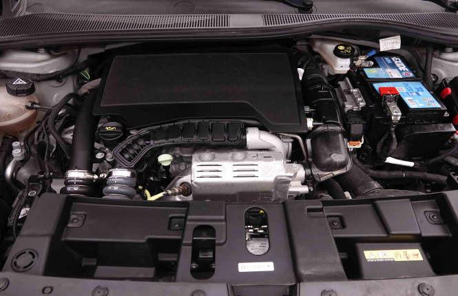 JEEP_JEEP_AVENGER_2550422_22.jpg JEEP_JEEP_AVENGER_2550422_22.jpg