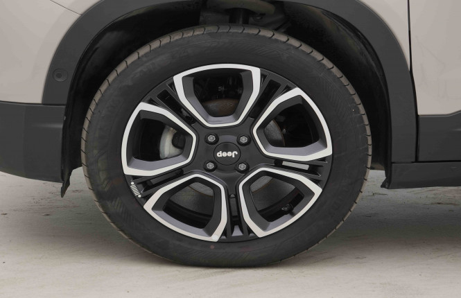 JEEP_JEEP_AVENGER_2653795_19.jpg JEEP_JEEP_AVENGER_2653795_19.jpg