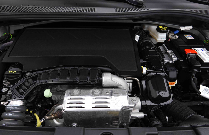 JEEP_JEEP_AVENGER_2654711_24.jpg JEEP_JEEP_AVENGER_2654711_24.jpg