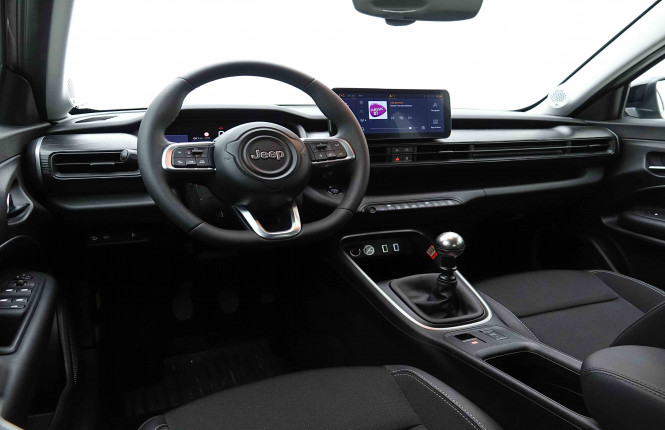 JEEP_JEEP_AVENGER_2654714_7.jpg JEEP_JEEP_AVENGER_2654714_7.jpg