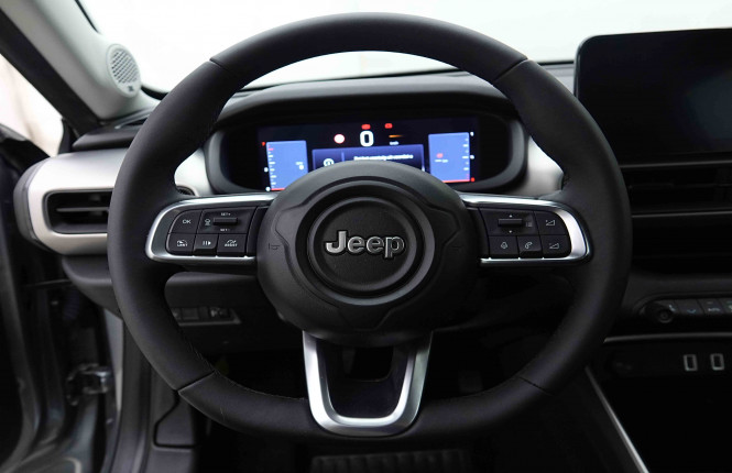 JEEP_JEEP_AVENGER_2654716_9.jpg JEEP_JEEP_AVENGER_2654716_9.jpg