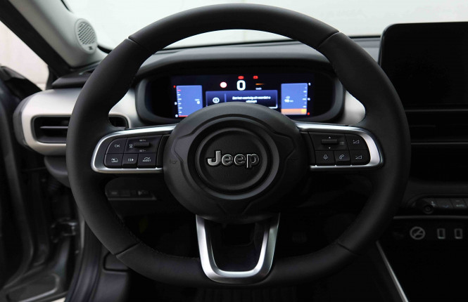 JEEP_JEEP_AVENGER_2654717_9.jpg JEEP_JEEP_AVENGER_2654717_9.jpg