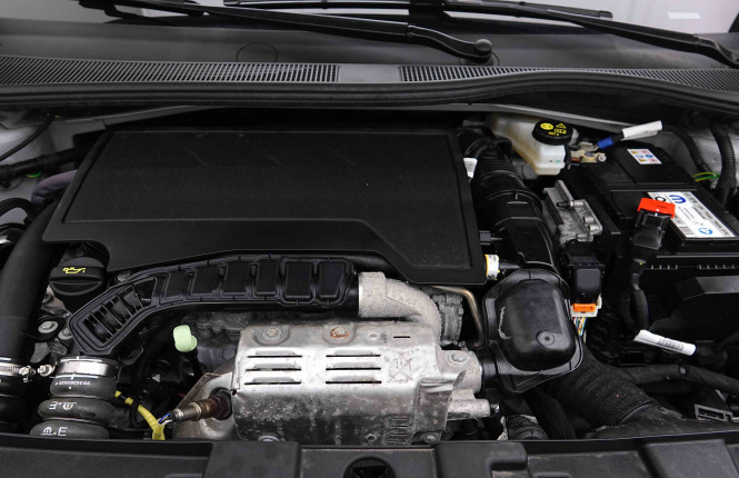 JEEP_JEEP_AVENGER_2654718_23.jpg JEEP_JEEP_AVENGER_2654718_23.jpg