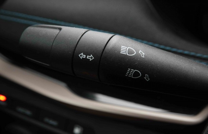 JEEP_JEEP_COMPASS_2549403_19.jpg
