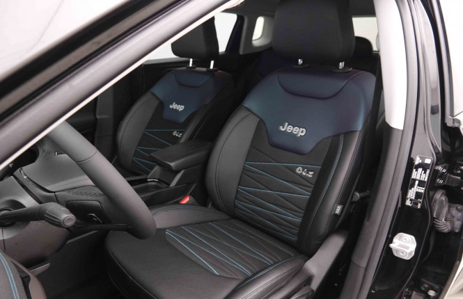 JEEP_JEEP_COMPASS_2549403_6.jpg
