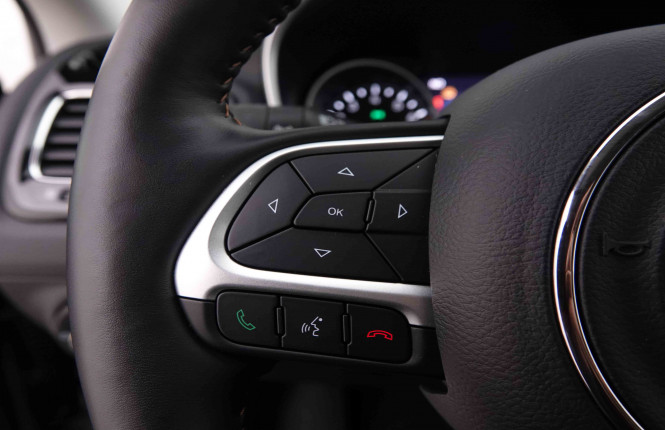 JEEP_JEEP_COMPASS_2549747_18.jpg