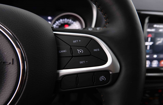 JEEP_JEEP_COMPASS_2549747_19.jpg