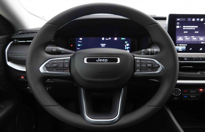 JEEP_JEEP_COMPASS_2550108_8.jpg