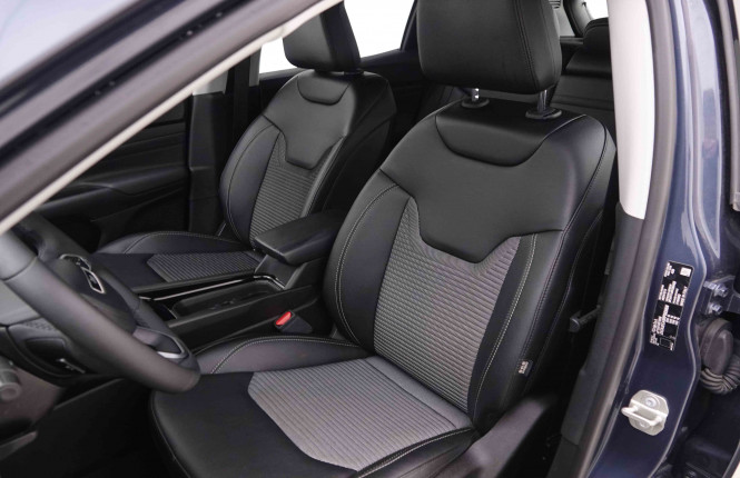 JEEP_JEEP_COMPASS_2550418_6.jpg JEEP_JEEP_COMPASS_2550418_6.jpg