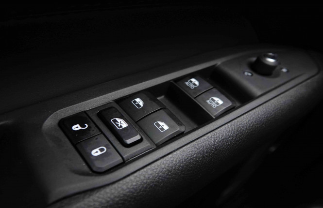 JEEP_JEEP_COMPASS_2551556_21.jpg JEEP_JEEP_COMPASS_2551556_21.jpg