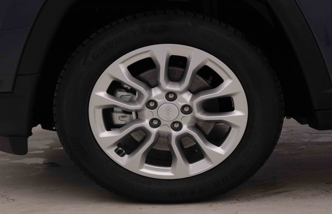 JEEP_JEEP_COMPASS_2551556_22.jpg JEEP_JEEP_COMPASS_2551556_22.jpg