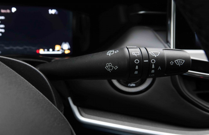 JEEP_JEEP_COMPASS_2551570_15.jpg JEEP_JEEP_COMPASS_2551570_15.jpg