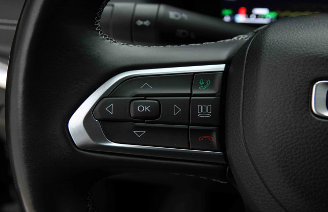 JEEP_JEEP_COMPASS_2652457_17.jpg