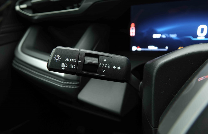 JEEP_JEEP_COMPASS_2653710_18.jpg