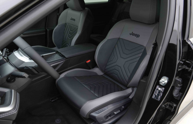 JEEP_JEEP_COMPASS_2653711_6.jpg