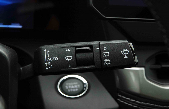 JEEP_JEEP_COMPASS_2653712_19.jpg