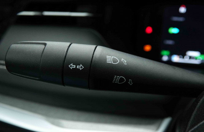 JEEP_JEEP_COMPASS_2653729_15.jpg