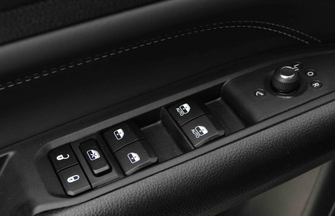 JEEP_JEEP_COMPASS_2653729_20.jpg