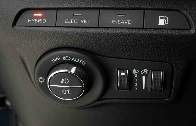 JEEP_JEEP_COMPASS_2653736_18.jpg JEEP_JEEP_COMPASS_2653736_18.jpg