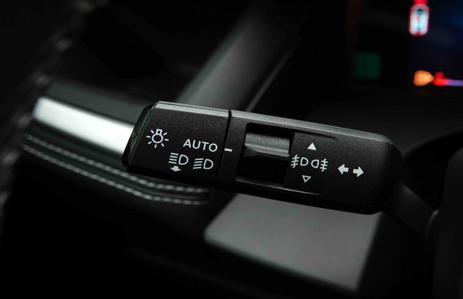 JEEP_JEEP_COMPASS_2654377_14.jpg