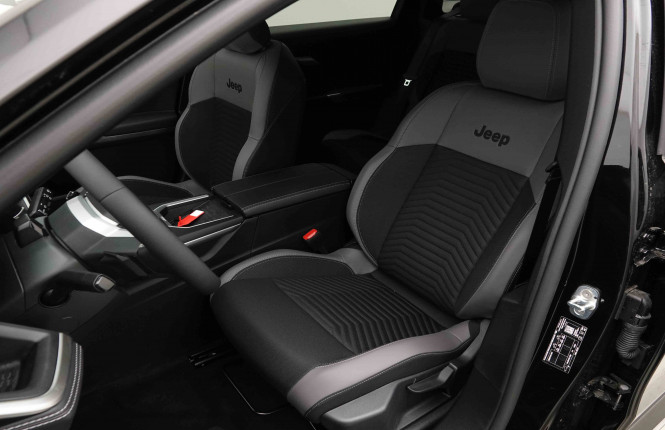 JEEP_JEEP_COMPASS_2654378_7.jpg