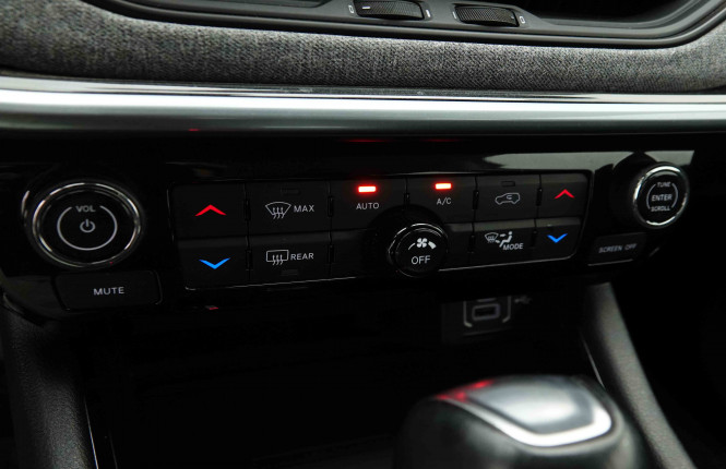 JEEP_JEEP_COMPASS_2654464_14.jpg JEEP_JEEP_COMPASS_2654464_14.jpg
