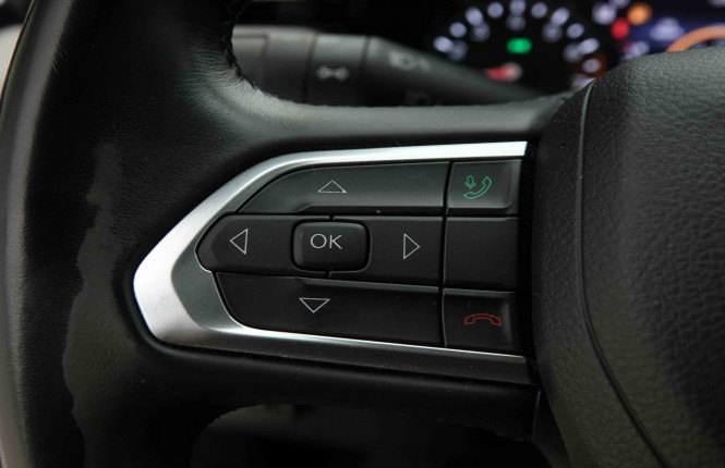 JEEP_JEEP_COMPASS_2654464_18.jpg JEEP_JEEP_COMPASS_2654464_18.jpg