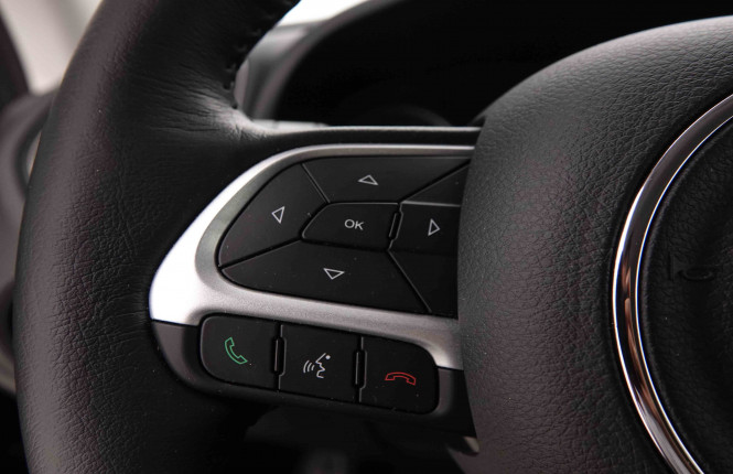 JEEP_JEEP_RENEGADE_2548918_18.jpg
