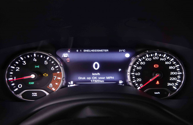 JEEP_JEEP_RENEGADE_2548920_16.jpg