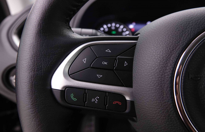 JEEP_JEEP_RENEGADE_2548920_19.jpg