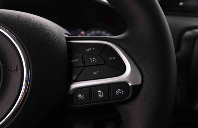 JEEP_JEEP_RENEGADE_2551124_17.jpg JEEP_JEEP_RENEGADE_2551124_17.jpg