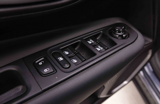 JEEP_JEEP_RENEGADE_2551124_18.jpg JEEP_JEEP_RENEGADE_2551124_18.jpg