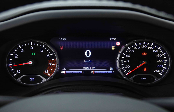 JEEP_JEEP_RENEGADE_2654666_14.jpg JEEP_JEEP_RENEGADE_2654666_14.jpg