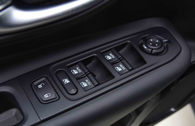 JEEP_JEEP_RENEGADE_2654666_20.jpg JEEP_JEEP_RENEGADE_2654666_20.jpg