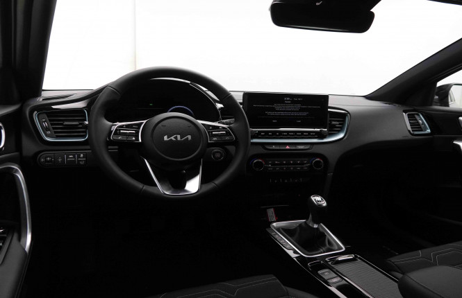 KIA_KIA_CEED SW_2551057_8.jpg