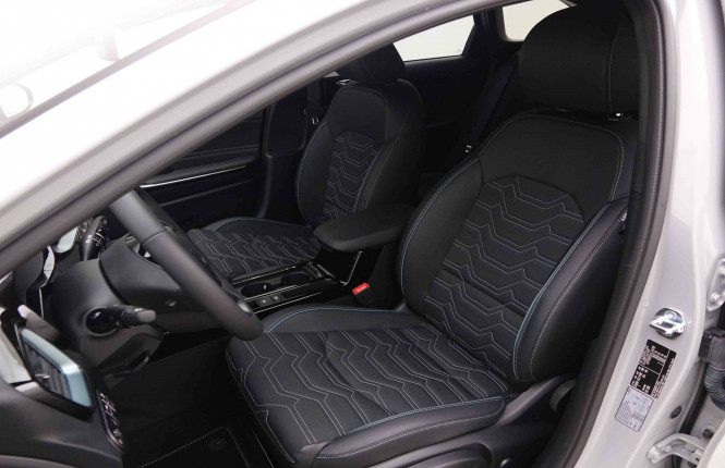 KIA_KIA_CEED SW_2551059_7.jpg