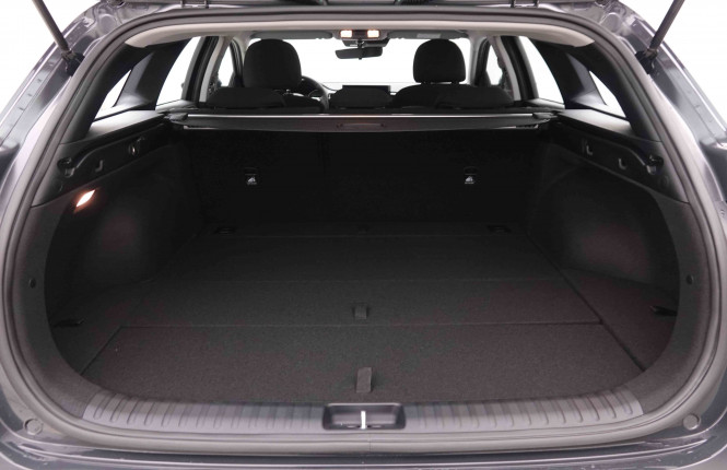 KIA_KIA_CEED SW_2551070_5.jpg KIA_KIA_CEED SW_2551070_5.jpg