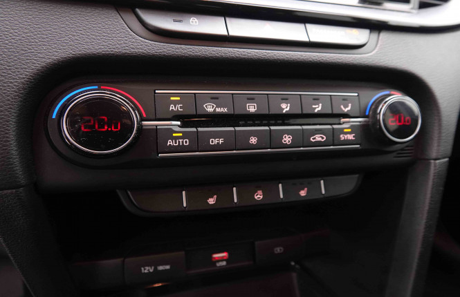 KIA_KIA_CEED SW_2551242_11.jpg