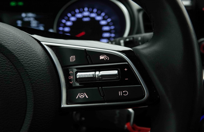 KIA_KIA_CEED SW_2654478_17.jpg KIA_KIA_CEED SW_2654478_17.jpg
