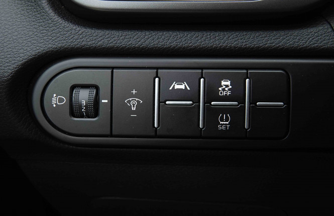 KIA_KIA_CEED SW_2654936_20.jpg