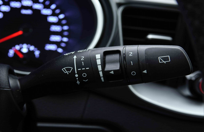 KIA_KIA_CEED SW_2655273_17.jpg KIA_KIA_CEED SW_2655273_17.jpg