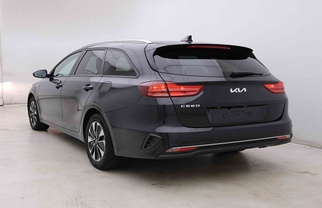 KIA_KIA_CEED SW_2655273_28.jpg KIA_KIA_CEED SW_2655273_28.jpg