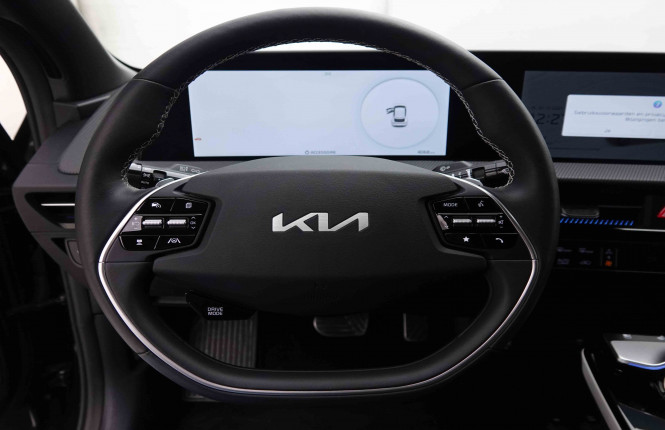 KIA_KIA_EV6_2551645_10.jpg KIA_KIA_EV6_2551645_10.jpg