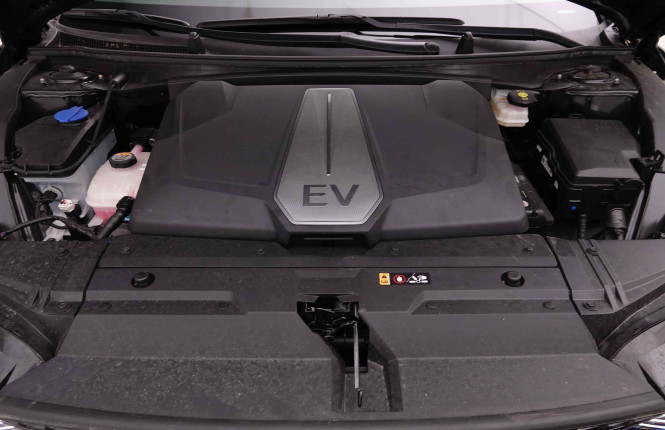 KIA_KIA_EV6_2551645_24.jpg KIA_KIA_EV6_2551645_24.jpg