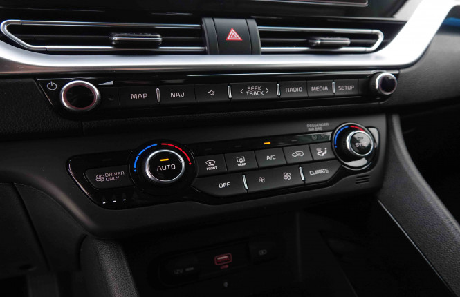 KIA_KIA_NIRO_2550755_13.jpg KIA_KIA_NIRO_2550755_13.jpg