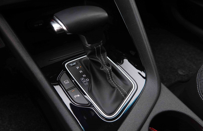 KIA_KIA_NIRO_2550755_14.jpg KIA_KIA_NIRO_2550755_14.jpg