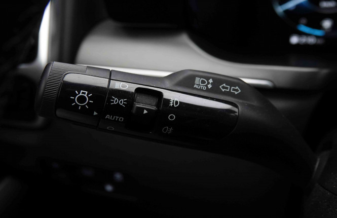 KIA_KIA_SORENTO_2652984_17.jpg