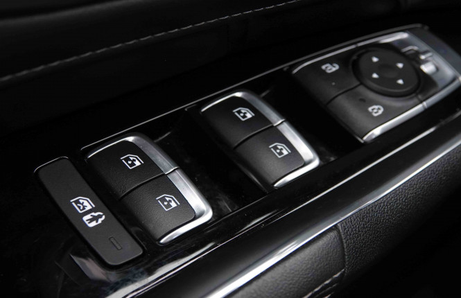 KIA_KIA_SORENTO_2652984_22.jpg